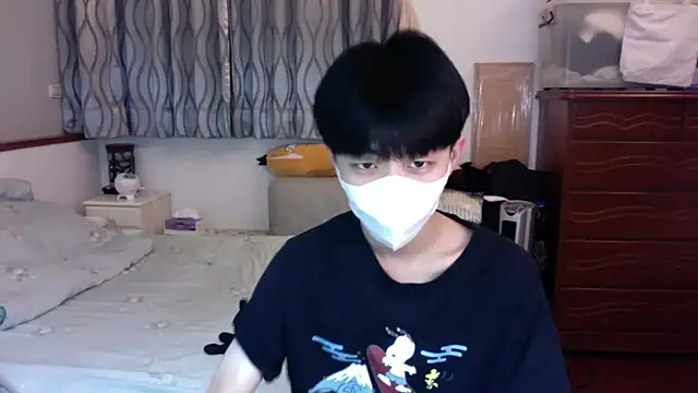 Snapshot of kai101010 chatting on December 19, 2025, 2:35 pm kai101010 online show from December 19, 2025, 2:35 pm