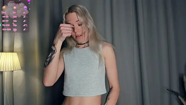 DianeHonnette online show from November 21, 2025, 7:34 pm