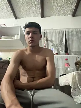 Snapshot of El_awo_ chatting on March 12, 2026, 3:45 am El awo online show from March 12, 2026, 3:45 am