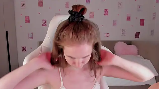 CrystalSoul  online show from September 21, 2025, 5:25 pm