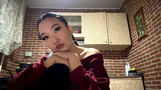 EmmaLeexth online show from March 29, 2026, 1:33 pm