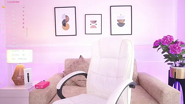 BillieBrownn online show from February 9, 2026, 8:02 pm