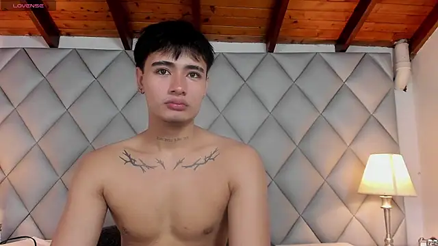 Clement Reyes online show from November 20, 2025, 12:38 pm