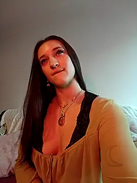 Snapshot of laradoom chatting on September 18, 2025, 4:09 pm laradoom online show from September 18, 2025, 4:09 pm