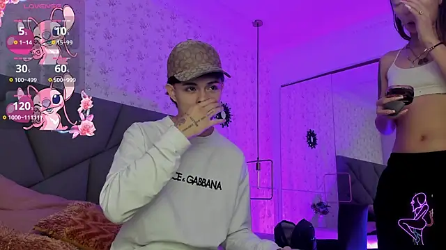 meganandtylerr19 online show from November 30, 2025, 12:09 pm