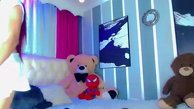 Julia Bulette1 online show from February 23, 2026, 1:25 am