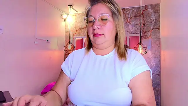 MaylinRosse  online show from March 25, 2026, 6:58 pm