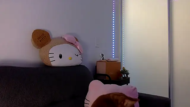 pinkybaby444 online show from December 14, 2025, 12:27 am