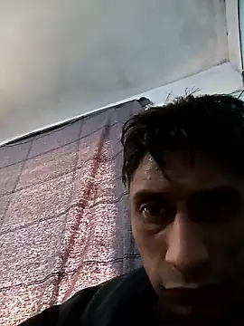 Crazygrillo69 online show from December 19, 2025, 9:00 pm