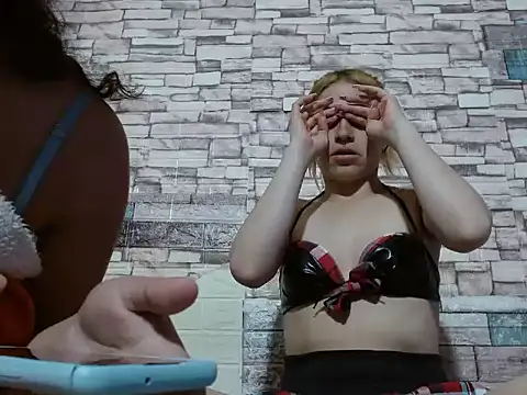 Snapshot of melodyanal chatting on September 23, 2025, 4:32 pm melodyanal online show from September 23, 2025, 4:32 pm