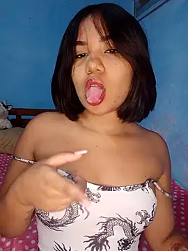 Snapshot of little_onixx chatting on November 7, 2025, 12:05 pm little onixx online show from November 7, 2025, 12:05 pm