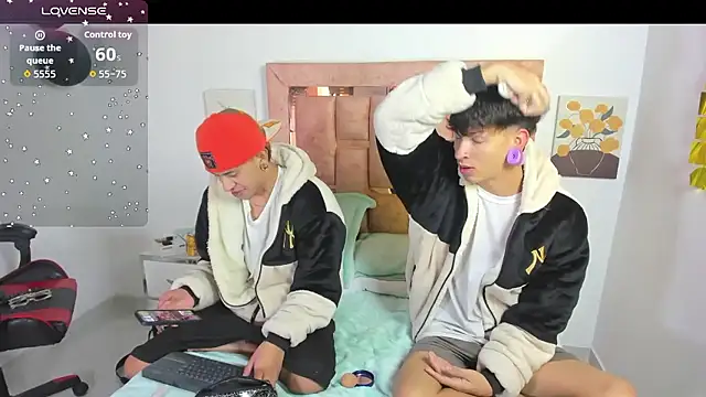 DemianSalvatore online show from January 11, 2026, 3:17 pm