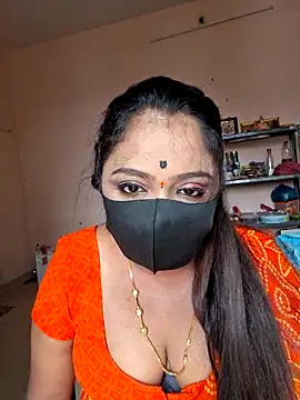 queendivya online show from May 24, 2026, 9:36 am