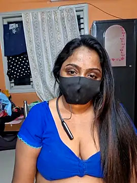 queendivya online show from June 3, 2026, 5:07 pm
