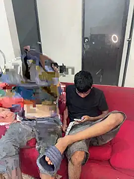 Snapshot of P4NT0J4 chatting on February 11, 2026, 4:06 am P4NT0J4 online show from February 11, 2026, 4:06 am