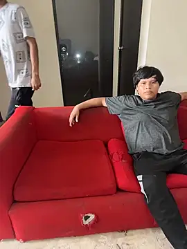 Snapshot of P4NT0J4 chatting on February 15, 2026, 10:28 pm P4NT0J4 online show from February 15, 2026, 10:28 pm