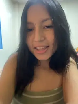 Snapshot of Noamilk chatting on January 18, 2026, 11:08 pm Noamilk online show from January 18, 2026, 11:08 pm