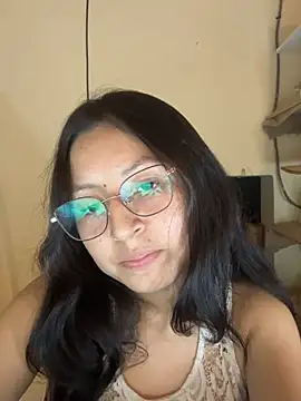 Snapshot of Noamilk chatting on February 4, 2026, 1:11 am Noamilk online show from February 4, 2026, 1:11 am