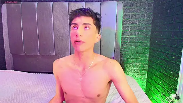 Erick Velveth online show from December 21, 2025, 5:47 am