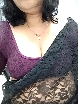 Snapshot of divya-jannu chatting on October 16, 2025, 5:47 pm divya-jannu online show from October 16, 2025, 5:47 pm