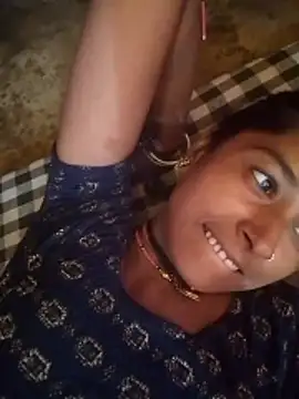 Hot reshmaji online show from June 18, 2026, 4:13 am