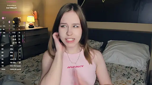 MaliaBourraine online show from November 26, 2025, 7:09 am