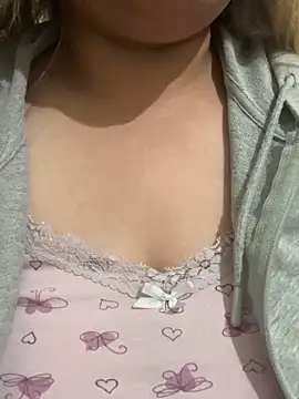 Snapshot of Heidaa chatting on February 1, 2026, 11:36 pm Heidaa online show from February 1, 2026, 11:36 pm