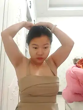 Snapshot of emiu_xinh03 chatting on September 25, 2025, 6:00 pm emiu xinh03 online show from September 25, 2025, 6:00 pm