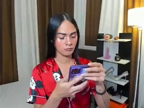 Snapshot of Sedictive_Samantha chatting on November 27, 2025, 5:48 pm Sedictive Samantha online show from November 27, 2025, 5:48 pm