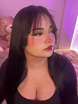 Mericute  online show from March 23, 2026, 2:04 am