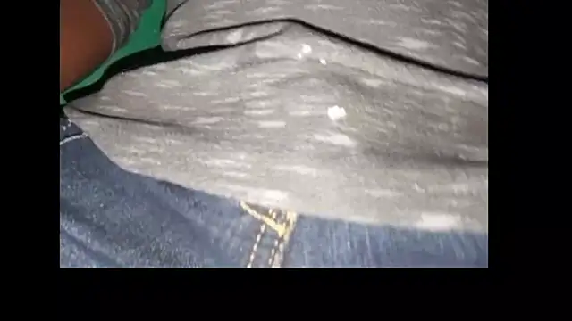 Black runner online show from October 11, 2025, 2:37 pm