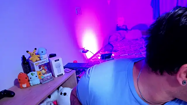 ryden 01 online show from September 25, 2025, 4:05 am