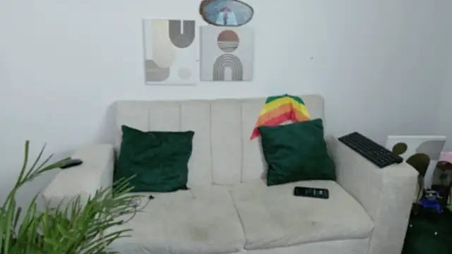 Snapshot of dirty_feelena chatting on October 24, 2025, 6:04 pm dirty feelena online show from October 24, 2025, 6:04 pm