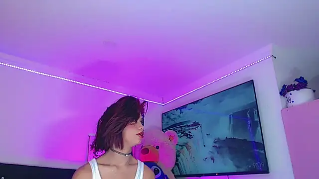 Snapshot of DaliaBacil25 chatting on May 23, 2026, 2:10 pm DaliaBacil25 online show from May 23, 2026, 2:10 pm
