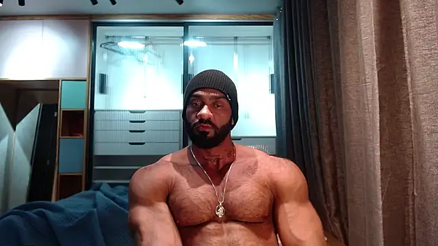 henryhadesflirt online show from May 12, 2026, 11:35 pm