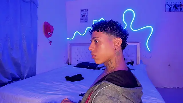 Glader31 online show from October 10, 2025, 8:41 pm