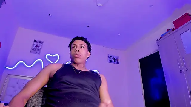 Glader31 online show from November 17, 2025, 10:37 pm