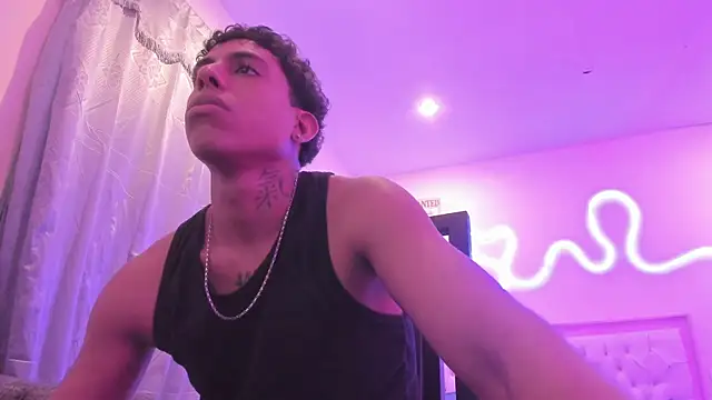 Glader31 online show from December 20, 2025, 10:17 pm