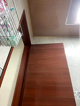 Aphrill online show from November 21, 2025, 8:18 pm