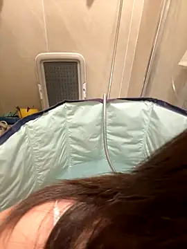 Snapshot of fioralba chatting on September 19, 2025, 12:02 am fioralba online show from September 19, 2025, 12:02 am