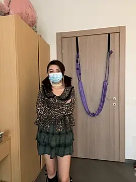 Snapshot of fioralba chatting on September 22, 2025, 2:19 pm fioralba online show from September 22, 2025, 2:19 pm