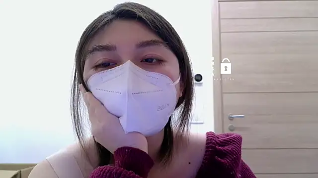 Snapshot of fioralba chatting on February 16, 2026, 12:45 pm fioralba online show from February 16, 2026, 12:45 pm