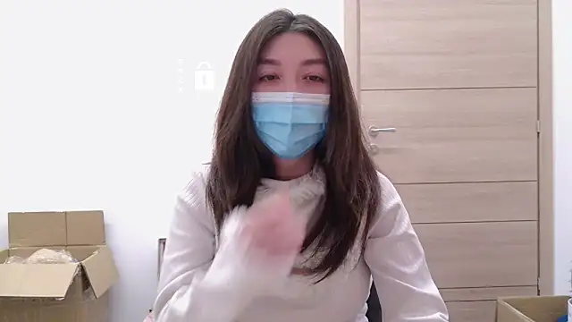 Snapshot of fioralba chatting on February 28, 2026, 6:53 pm fioralba online show from February 28, 2026, 6:53 pm