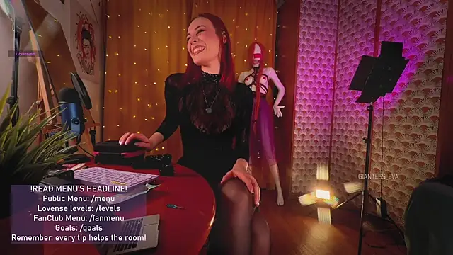 Giantess Eva online show from April 4, 2026, 5:54 pm