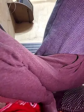 kkshan0923 online show from January 11, 2026, 2:27 am