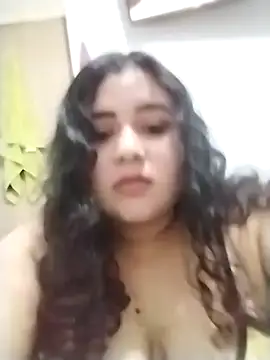 Snapshot of Carolceleste24 chatting on November 12, 2025, 4:13 am Carolceleste24 online show from November 12, 2025, 4:13 am