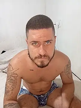 Snapshot of casado031999 chatting on September 27, 2025, 9:42 pm casado031999 online show from September 27, 2025, 9:42 pm