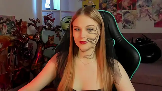 Snapshot of AriaWell chatting on October 31, 2025, 5:58 pm AriaWell online show from October 31, 2025, 5:58 pm