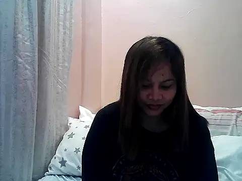 Snapshot of Amarrahlyn chatting on May 4, 2026, 10:22 am Amarrahlyn online show from May 4, 2026, 10:22 am