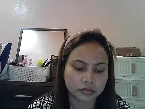 Snapshot of Amarrahlyn chatting on May 10, 2026, 6:29 am Amarrahlyn online show from May 10, 2026, 6:29 am